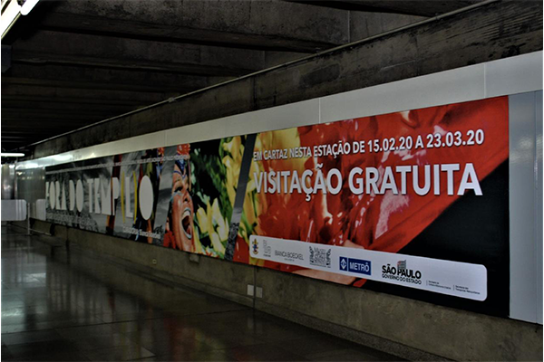 fora do templo